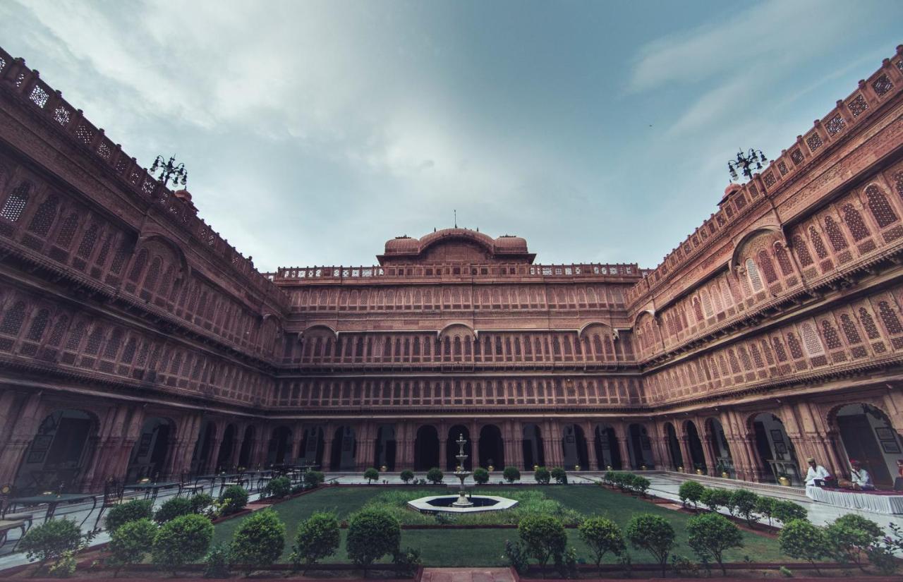 The Laxmi Niwas Palace Биканер Экстерьер фото